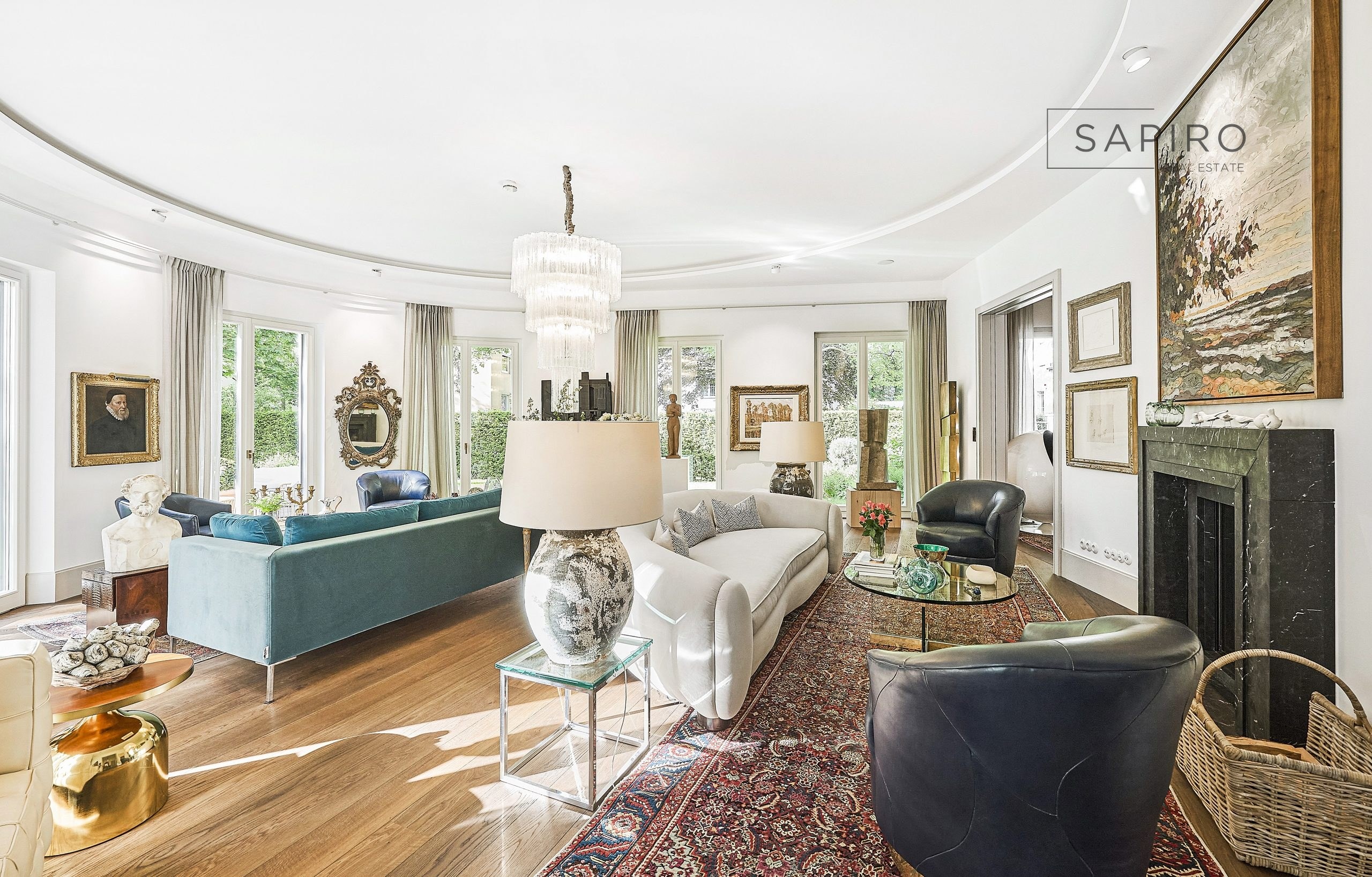LUXURIÖSE NEUBAU-VILLA DIREKT AM PARK UND NUR WENIGE SCHRITTE ZUM GRUNEWALD — 3