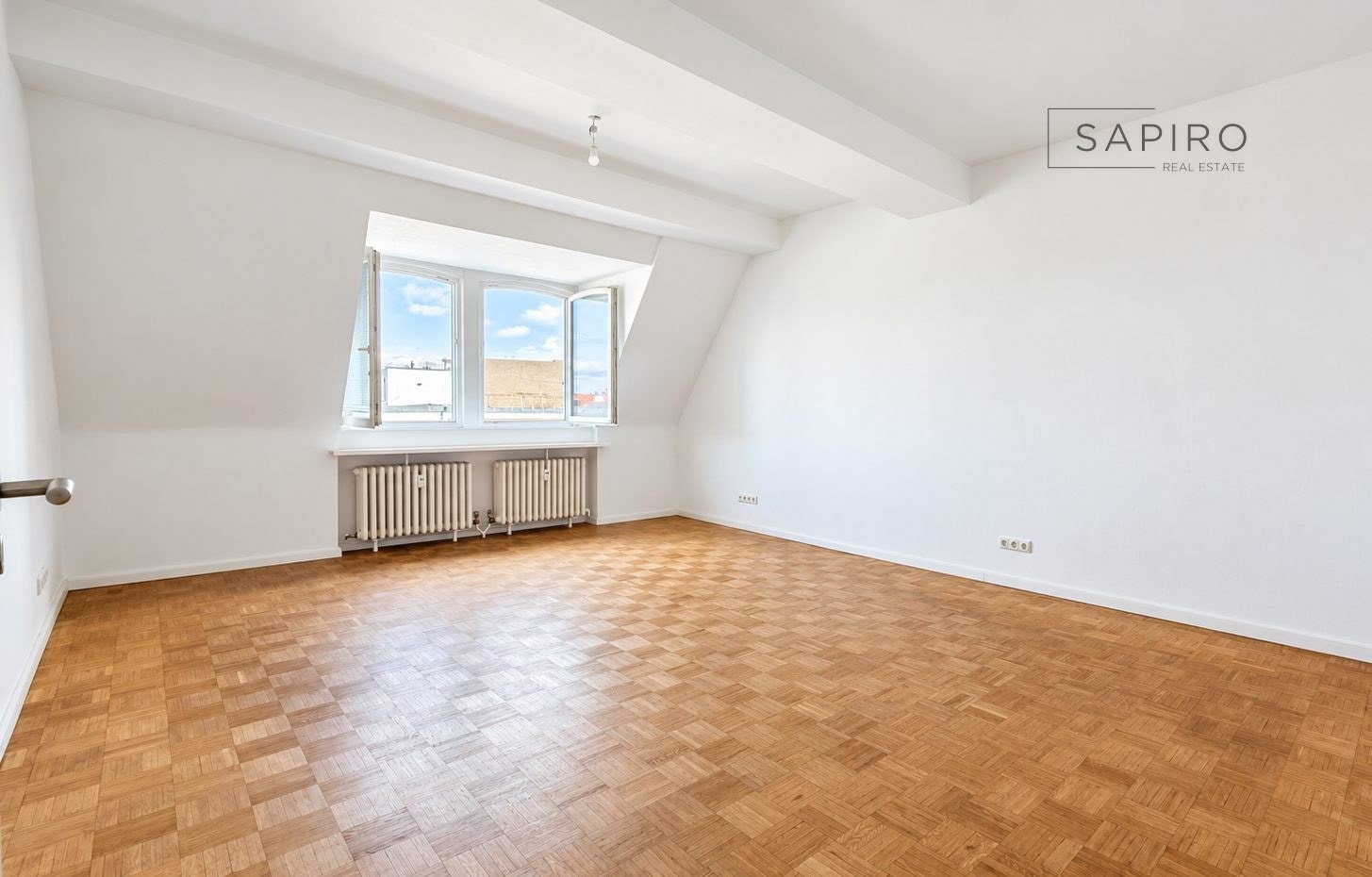 STILVOLLE GEWERBEEINHEIT IM DACHGESCHOSS – CITY-WEST ZWISCHEN KU'DAMM UND FASANENPLATZ — 7