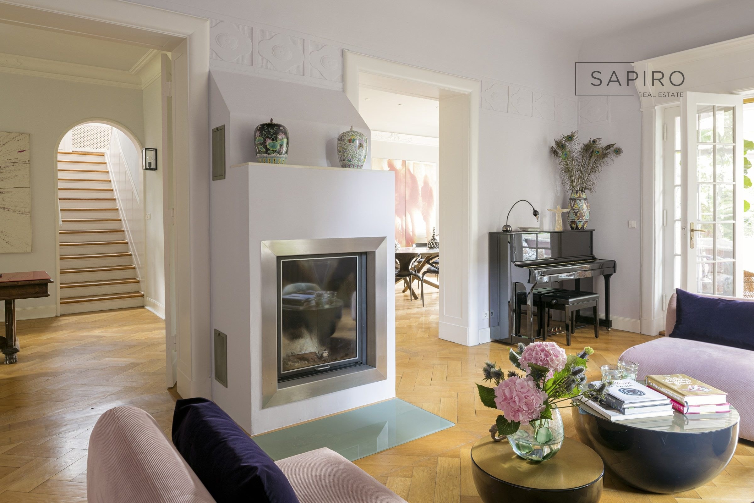 REPRÄSENTATIVE VILLA MIT STUCK, HOHEN DECKEN UND BESONDEREM CHARAKTER IN BERLIN-NIKOLASSEE — 6
