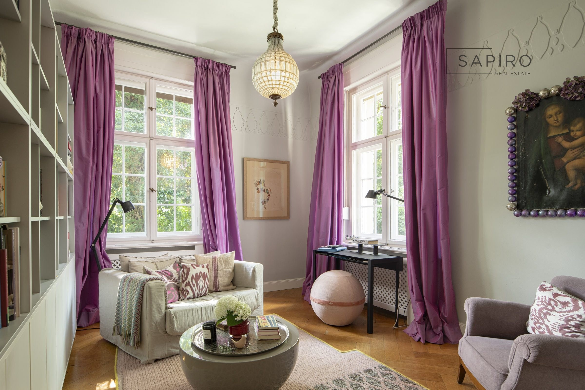 REPRÄSENTATIVE VILLA MIT STUCK, HOHEN DECKEN UND BESONDEREM CHARAKTER IN BERLIN-NIKOLASSEE — 10